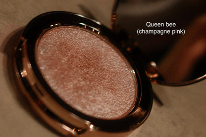FACE HIGHLIGHTER