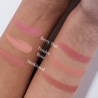 TENDER ROSE [Peachy Coral Undertone] Blusher